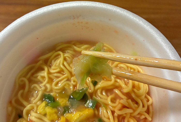 スーパーカップ1.5倍 紅のTHE濃厚 明太クリーム味ラーメン