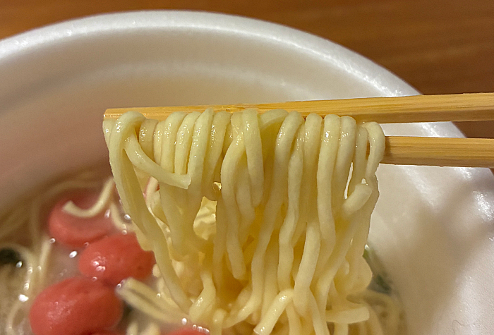 スーパーカップ1.5倍 濃厚鯛白湯ラーメン
