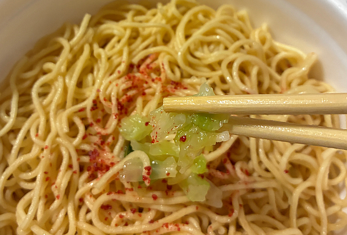 日清焼そばU.F.O. ぶっ濃い男梅焼そば