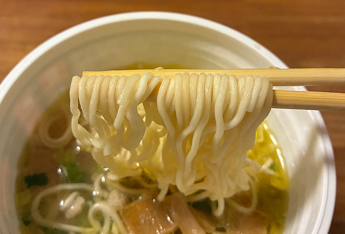 和渦TOKYO監修 地鶏×鯛×あさりだし塩ラーメン