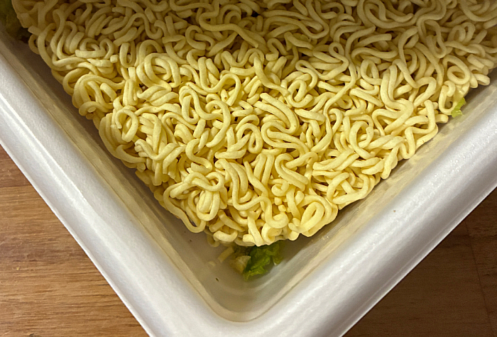 一平ちゃん夜店の焼そば 大盛 だしソース味