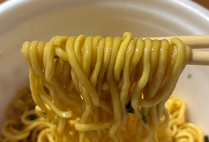 昆布水風まぜそば 鶏こく醤油味