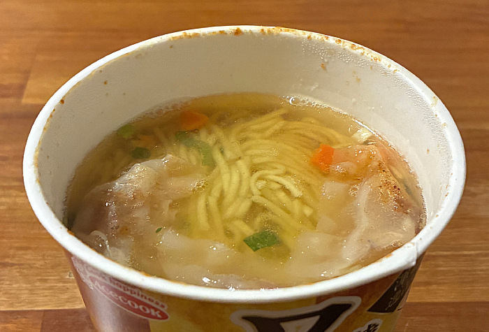 渾身の逸品 特製ワンタンみそラーメン 大盛り