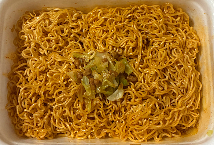 ペヤング激辛 50%以上増量