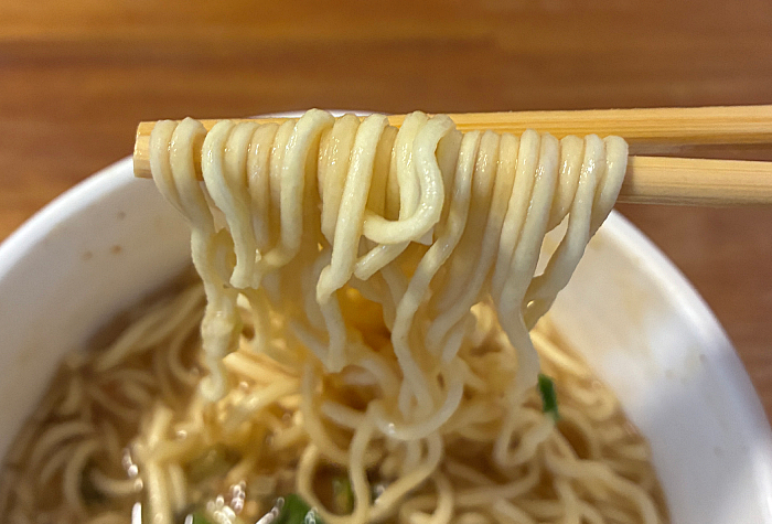 来来亭 背脂こってりラーメン葱盛り
