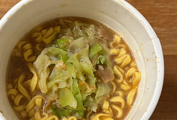 セブンプレミアム 中華蕎麦とみ田監修 豚ラーメン