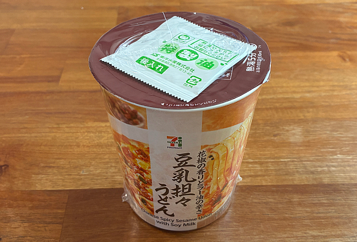 セブンプレミアム 豆乳担々うどん