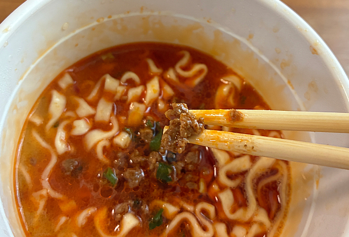 セブンプレミアム 豆乳担々うどん