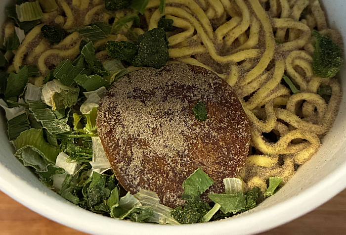 末廣家監修 横浜豚骨醤油ラーメン