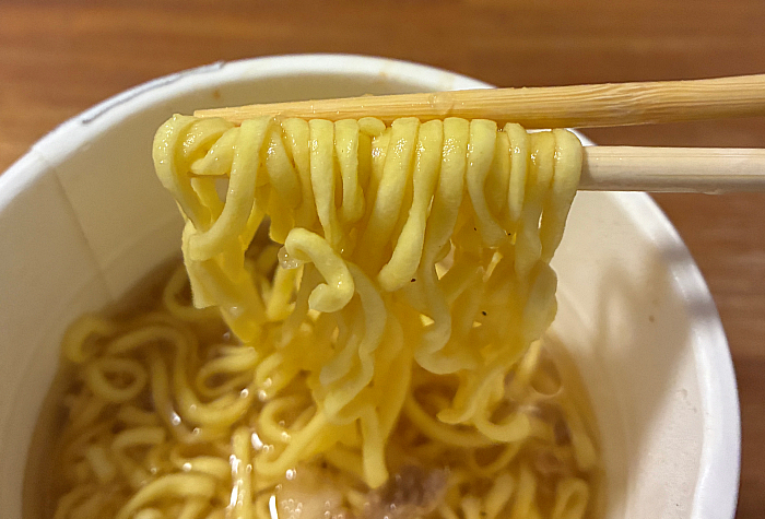 和牛庵 神戸牛オイル仕立ての黒胡椒香る醤油ラーメン