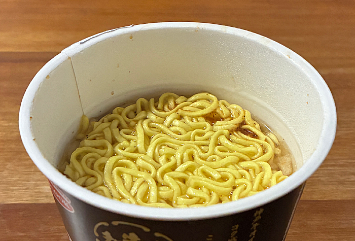 和牛庵 神戸牛オイル仕立ての黒胡椒香る醤油ラーメン