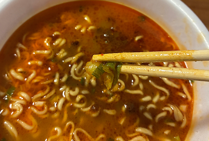 麺処井の庄監修 辛辛魚らーめん