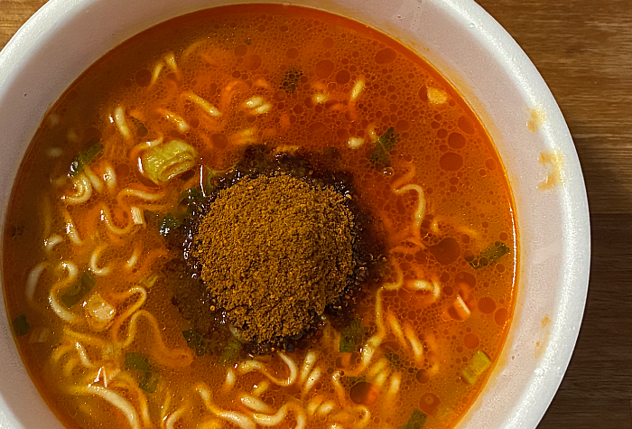 麺処井の庄監修 辛辛魚らーめん