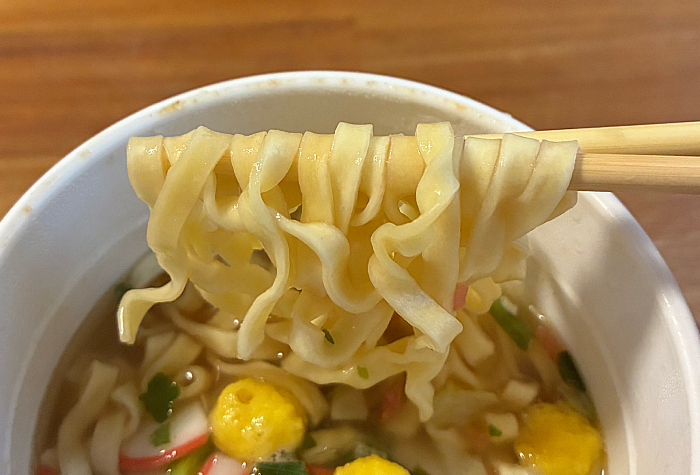 マルちゃん 縦型ビッグ 沖縄そば