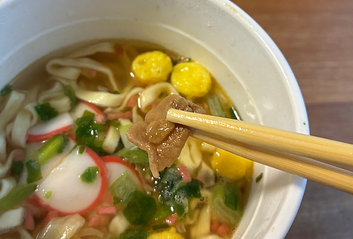 マルちゃん 縦型ビッグ 沖縄そば