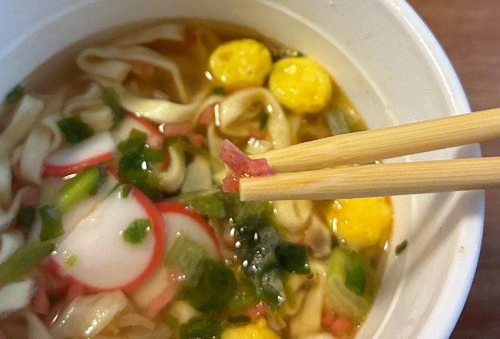 マルちゃん 縦型ビッグ 沖縄そば