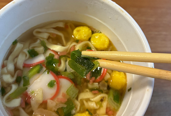 マルちゃん 縦型ビッグ 沖縄そば