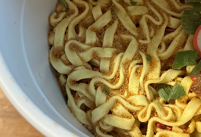 マルちゃん 縦型ビッグ 沖縄そば