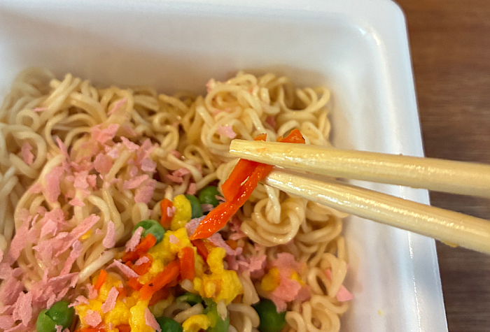 ペヤング ちらし寿司風やきそば