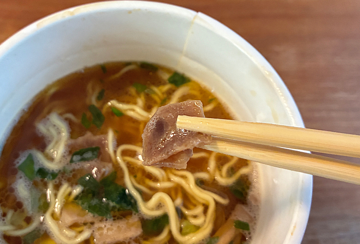 支那そばや監修 芳醇鶏油醤油らぁ麺