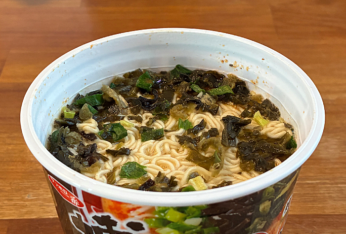 博多純情らーめんShinShin監修 辛高菜豚骨らーめん