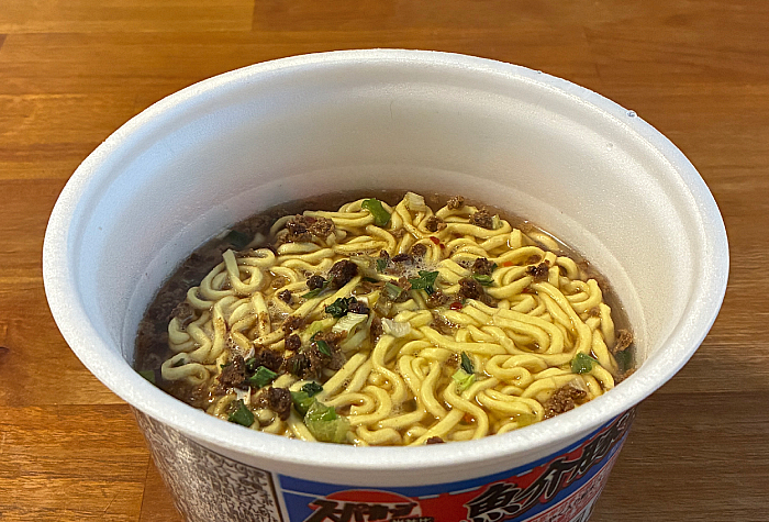 スーパーカップ超大盛り 魚介豚骨醤油ラーメン
