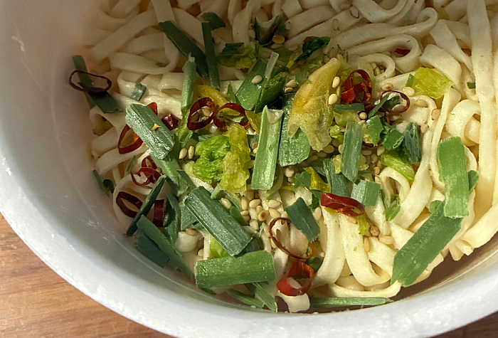 日清のどん兵衛 博多もつ鍋〆風うどん