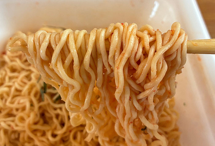3つ星ローソン 麺大盛り たらこ味焼そば