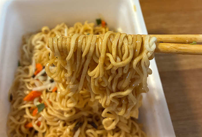 ペヤング サンマー麺風やきそば