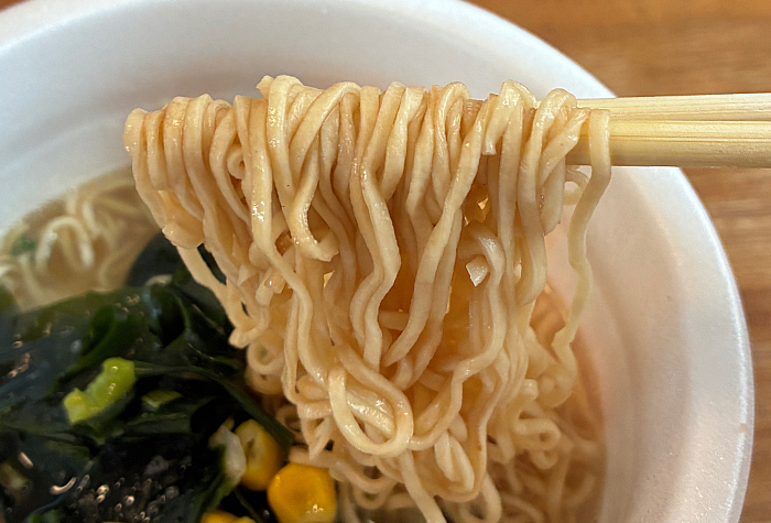 ペヤング 食物繊維たっぷりヌードル