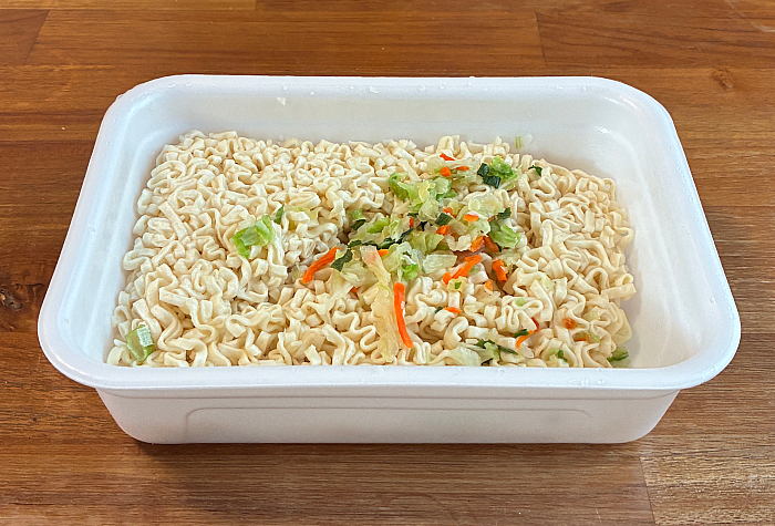 ペヤング やきうどん 甘だし醤油味