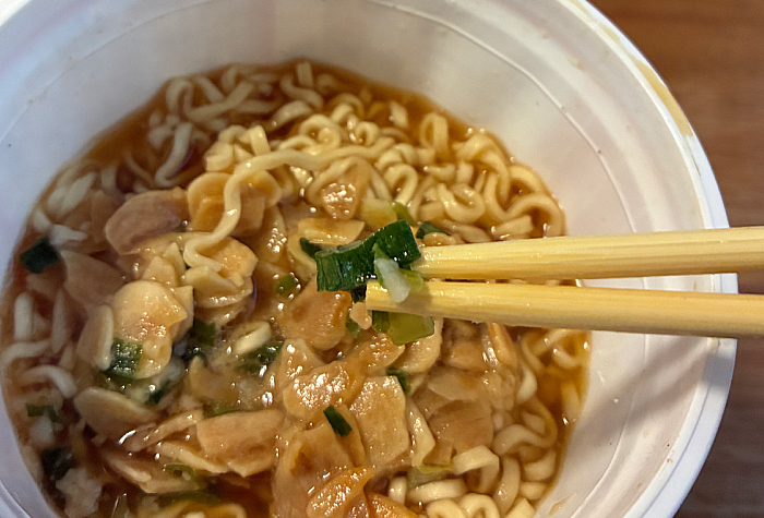 サッポロ一番 しょうゆ味 リュウジ監修 世界で一つの爆旨にんにく