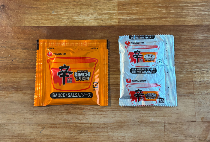 辛ラーメン焼きそば 炒めキムチ カップ