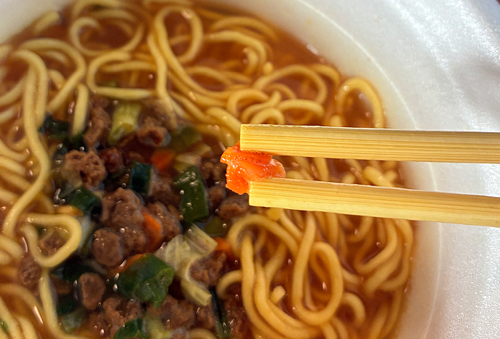 スーパーカップ1.5倍×ROF‐MAO トマトカレー味ラーメン