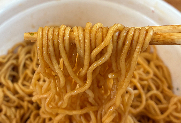 日清焼そばU.F.O. だしソースきつね焼そば