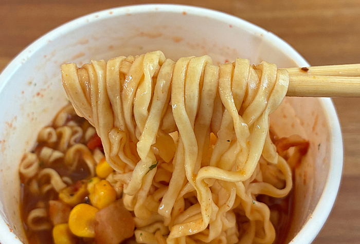 カップヌードル スパイスSHOCKカレー