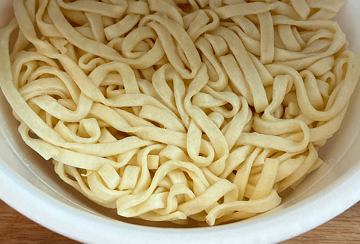 日清のどん兵衛 鰹だしの極みうどん