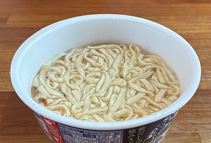 日清のどん兵衛 鰹だしの極みうどん