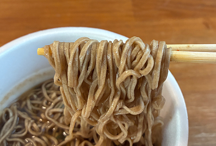 ローソン 麺大盛り 鰹だし香るそば