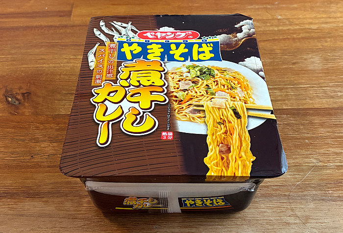 ペヤング 煮干しカレーやきそば
