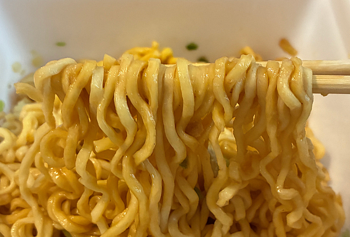 NEO油そば TOMORROW NEVER NOODLES監修 舞茸香る牛油そば
