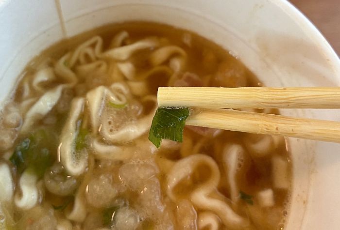 サッポロ一番　ご当地熱愛麺　うどんのどんどん監修 肉だしうどん