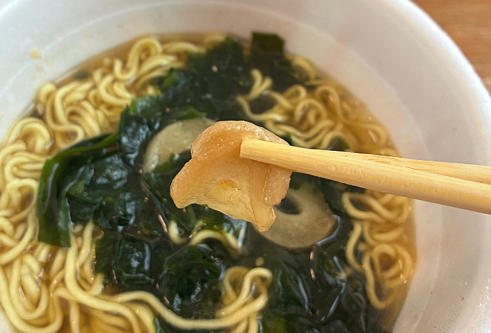 わかめラーメン 香るお出汁 鰹荒節仕立てわさび醤油味