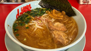 山岡家 豚バラなんこつラーメン