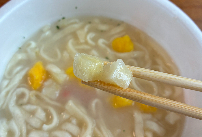 日清のどん兵衛 ボストン風クラムチャウダーうどん