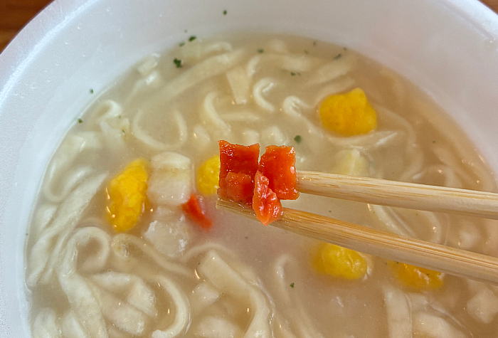 日清のどん兵衛 ボストン風クラムチャウダーうどん