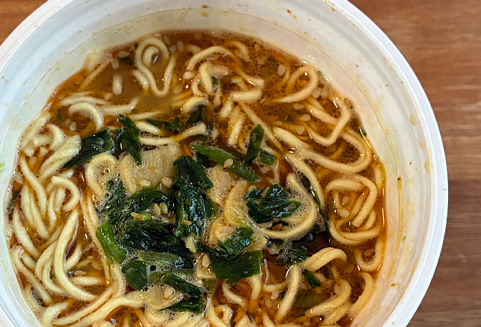 ふくちゃんラーメン監修 ニラキムチ風味 コクとキレの豚骨ラーメン