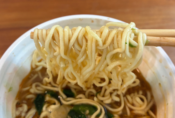 ふくちゃんラーメン監修 ニラキムチ風味 コクとキレの豚骨ラーメン