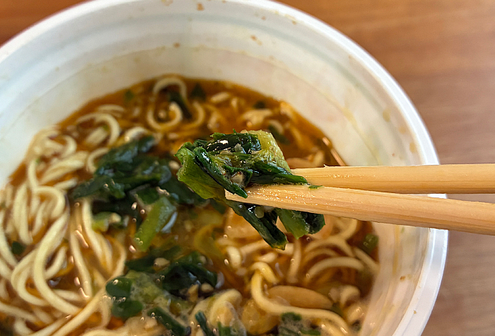 ふくちゃんラーメン監修 ニラキムチ風味 コクとキレの豚骨ラーメン