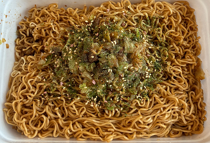 ペヤング 超大盛やきそばキャベツ2倍